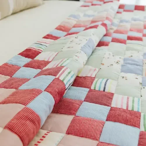 Patch quilts